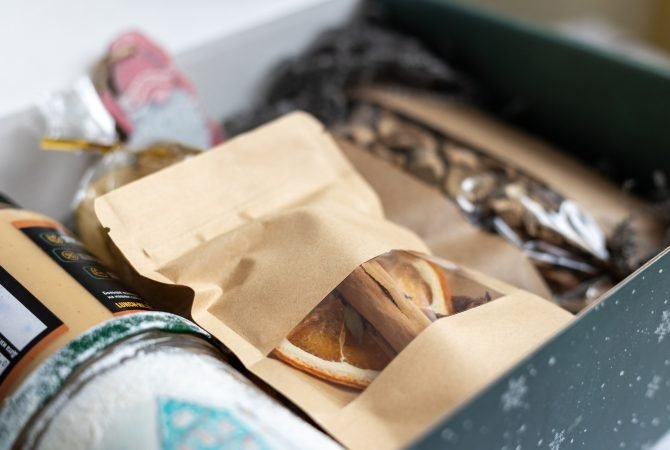 the-idea-of-packaging-and-gift-a-box-for-an-autumn-or-winter-gift-with-sweets-and-dried-vegetables-1-1.jpg